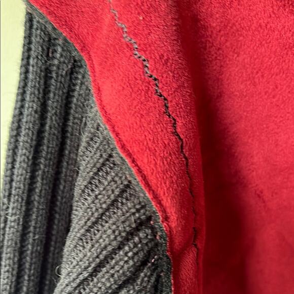 NWT Coldwater Creek Red and Black Women's Sweater Jacket - size XL - Picture 5 of 9
